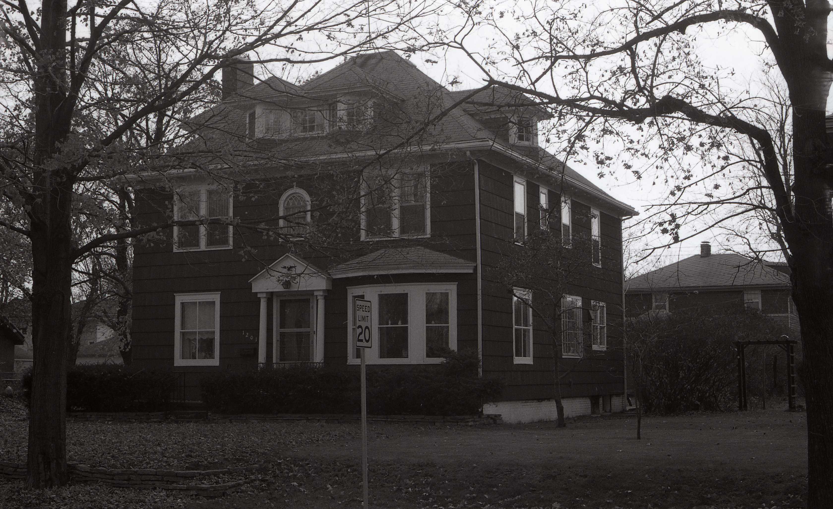 1201 Riverside Drive